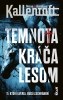 Detail titulu Temnota kráča lesom